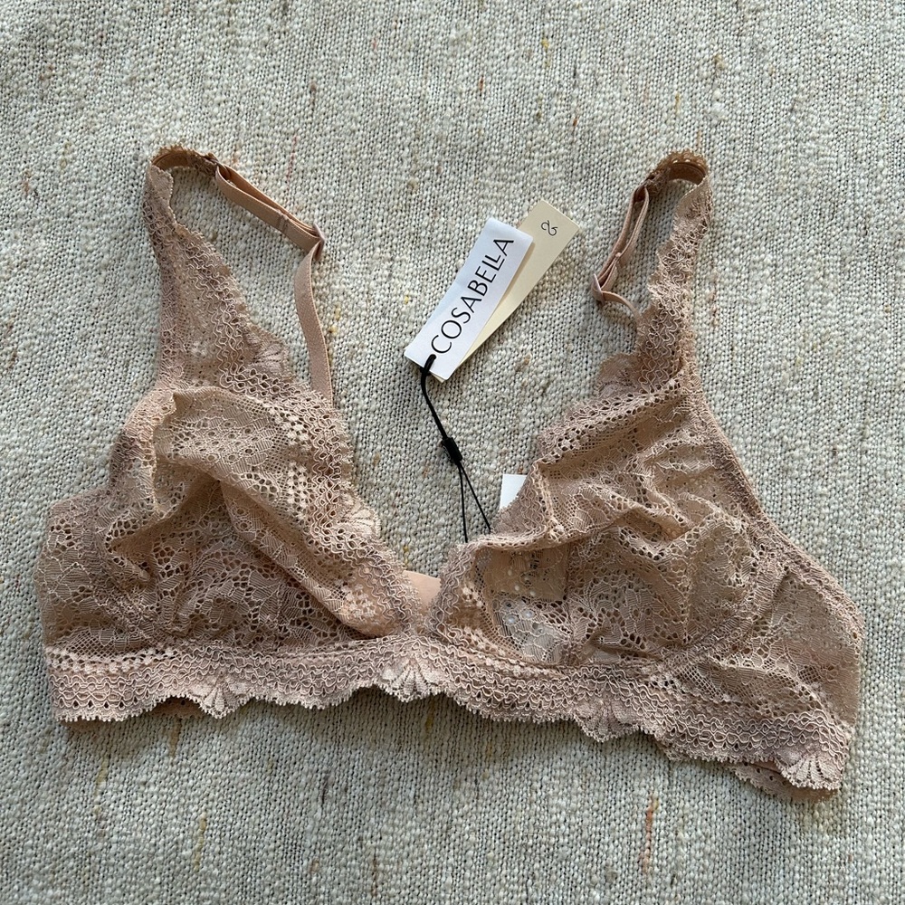 NWT! Cosabella Nude Lace Longline Bra, size medium. Adjustable.